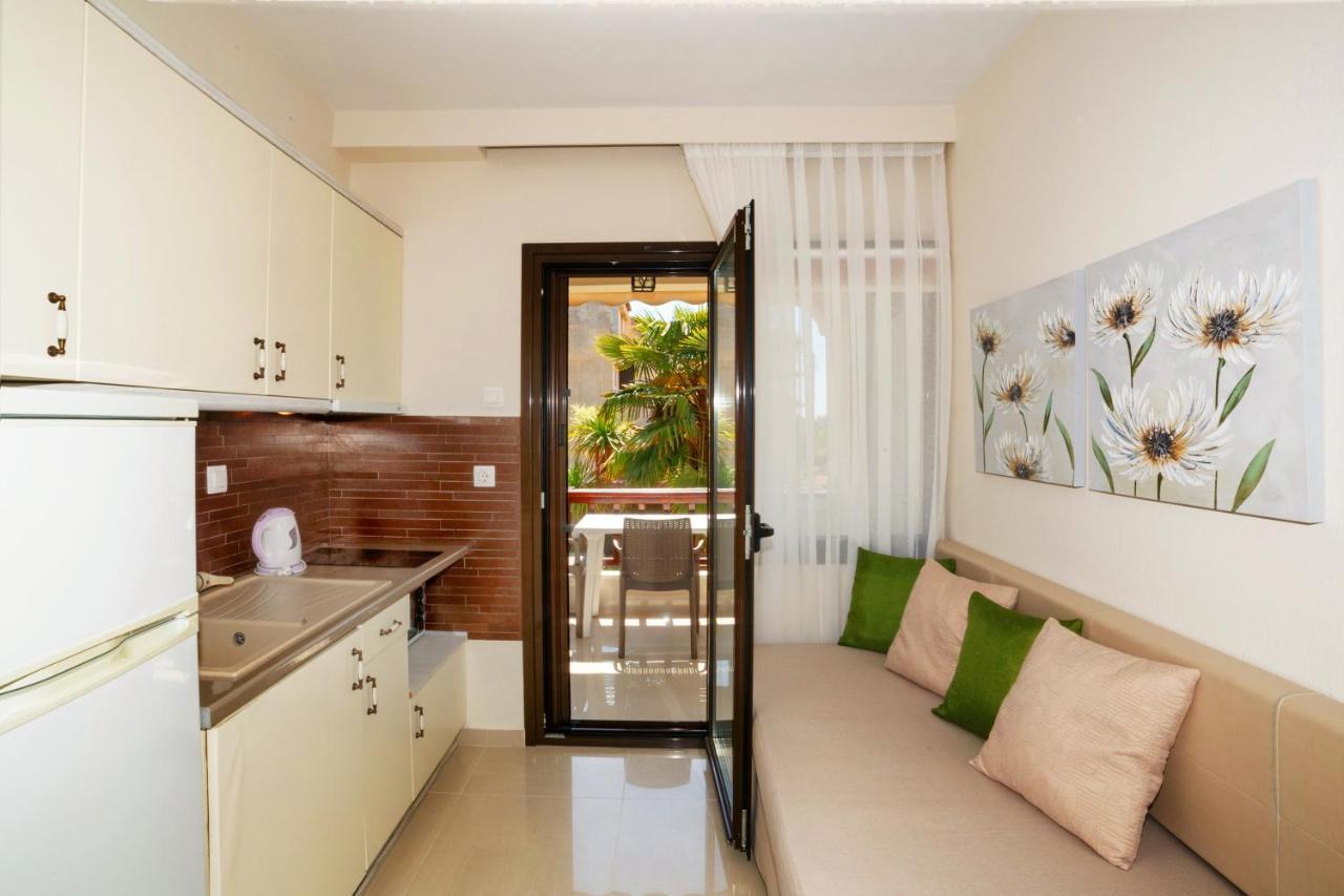 Apartments Kassandrinos-Maria Nikiti  Buitenkant foto